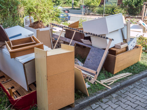 Best Trash Removal Near Me  in Charles City, IA